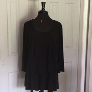 Susan Graver liquid jersey tiered top L